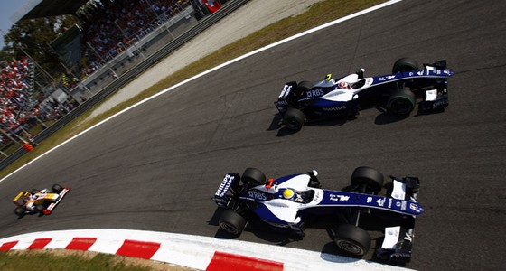 Williams-Entre-Renault-et-Cosworth-pour-2010