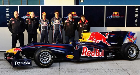 Red-Bull-Renault-leve-le-voile-sur-la-RB6