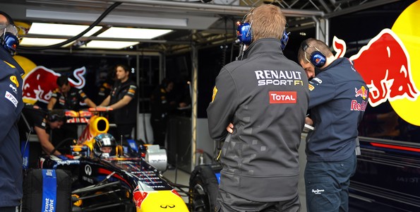 Renault-Sport-F1-soutient-pleinement-le-moteur-4-cylindres