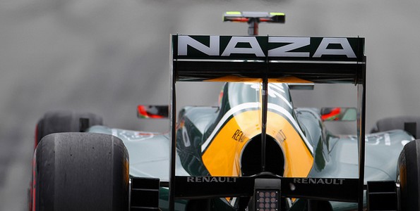 General-Electric-signe-avec-Team-Lotus-Renault