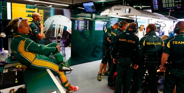 Le-Team-Lotus-Renault-va-se-tourner-vers-2012-apres-l-ete