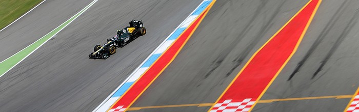 Caterham-Renault-progresse-encore-et-encore