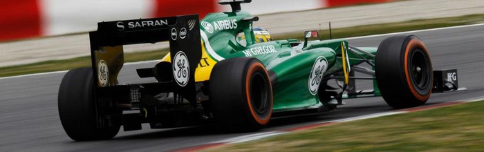 Les-echappements-de-Williams-et-Caterham-illegaux
