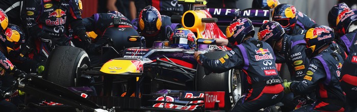 Le-temps-maussade-n-a-pas-arrete-le-travail-chez-Red-Bull