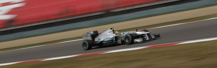 Qualifs-Lewis-Hamilton-signe-la-pole-devant-Kimi-Raikkonen