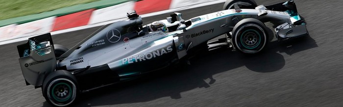 Japon-Course-Mercedes-plus-fort-que-la-pluie