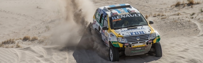 Dakar-2016-Renault-Duster-Team-signe-Christian-Lavieille