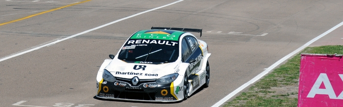STC2000-Renault-s-impose-et-devient-un-serieux-candidat-pour-le-titre
