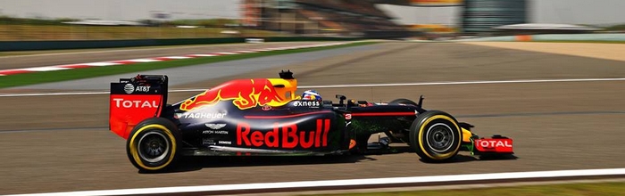 Red-Bull-place-un-moteur-Renault-en-premiere-ligne