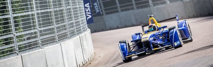 Londres-Course-Renault-et-Sebastien-Buemi-CHAMPIONS-DU-MONDE