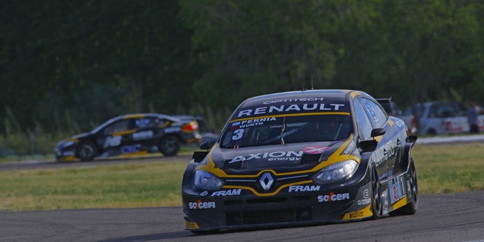 STC2000-Renault-maintient-ses-espoirs-de-titres