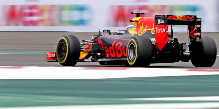 Red-Bull-ne-regrette-pas-ses-critiques-sur-Renault-en-2015