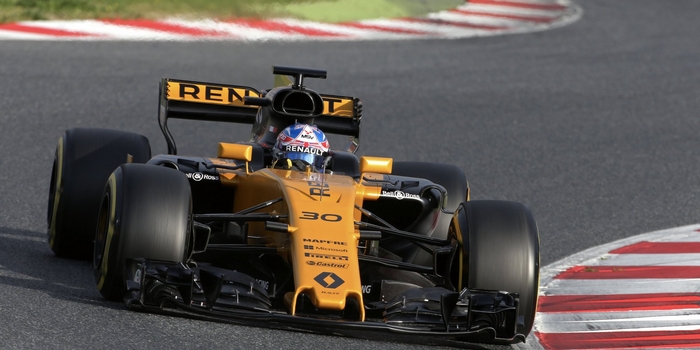 EP-J2-Les-equipes-Renault-augmentent-leur-kilometrage