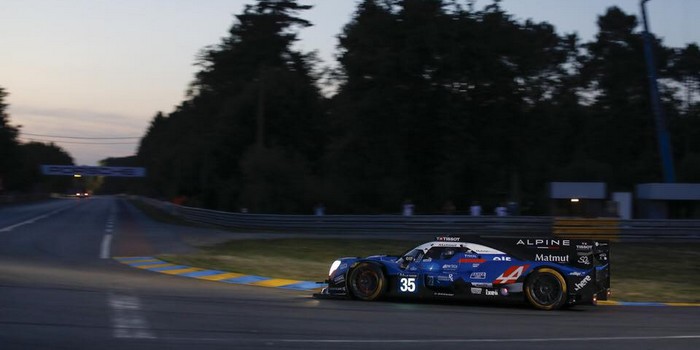 Le-Mans-2017-Alpine-regrette-une-decision-tardive-des-commissaires