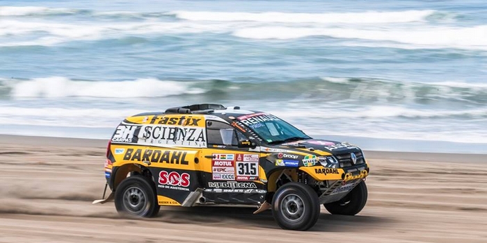 Dakar-2018-Clap-de-fin-pour-le-Renault-Duster-rescape