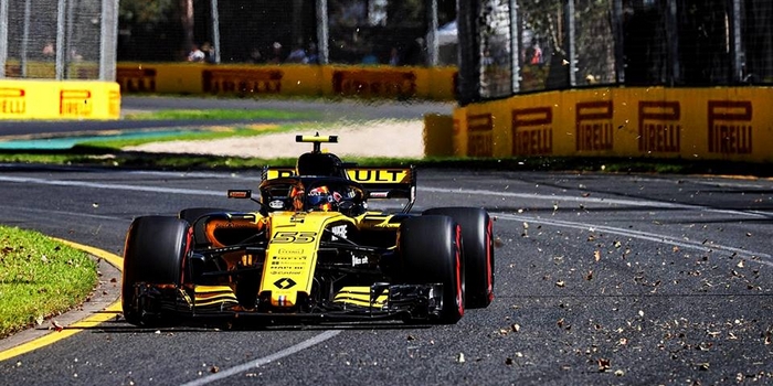 Motivee-par-l-Australie-l-equipe-Renault-debarque-a-Bahrein-determinee