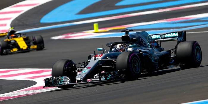 France-Qualifs-Lewis-Hamilton-et-Mercedes-assurent