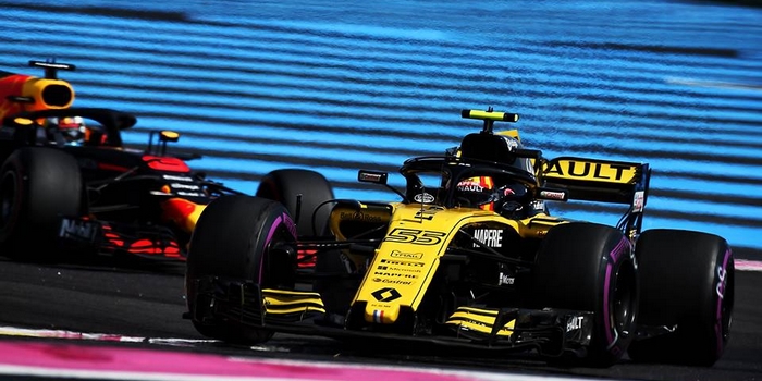 Carlos-Sainz-Jr-parti-pour-rester-chez-Renault