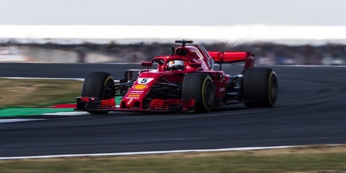 Grande-Bretagne-Course-Sebastian-Vettel-sort-vainqueur-d-une-folle-fin-de-course