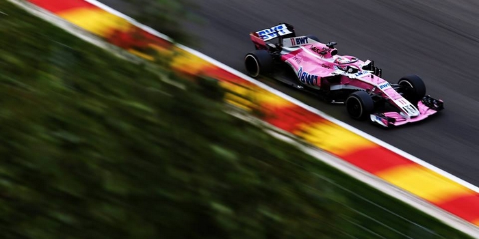 Italie-EL1-Sergio-Perez-premier-leader-sous-la-pluie