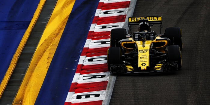 Renault-condamne-au-milieu-de-peloton-a-Singapour