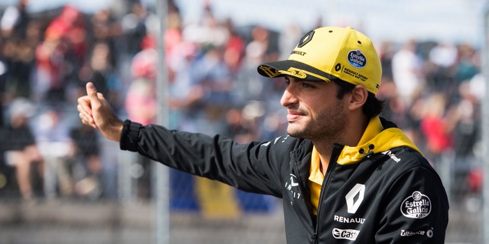 Carlos-Sainz-Jr-determine-pour-bien-finir-sa-relation-avec-Renault