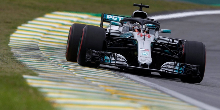 Bresil-Course-Verstappen-prive-de-victoire-par-Ocon-Hamilton-s-impose