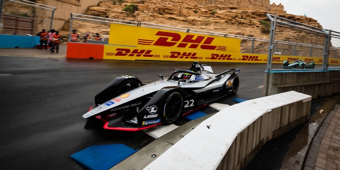 ePrix-d-Ad-Diriyah-Nissan-e-Dams-decroche-ses-premiers-points