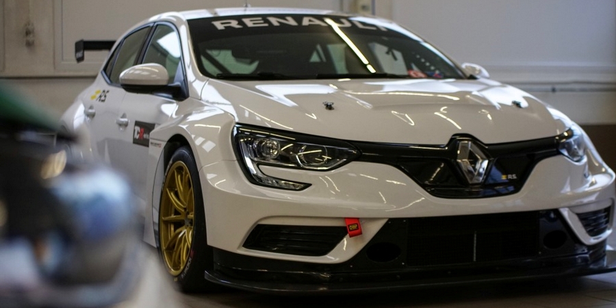 La-Renault-Megane-R-S-TCR-debarque-en-TCR-Europe