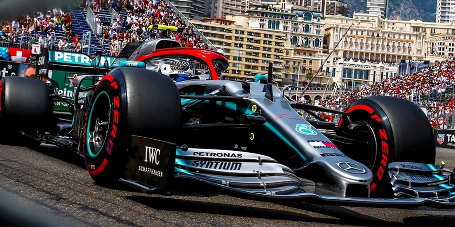 Monaco-Course-Lewis-Hamilton-au-bout-de-ses-pneumatiques