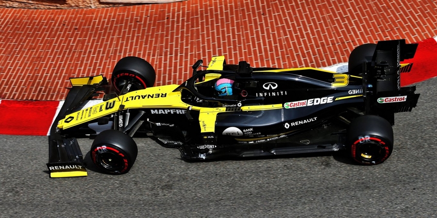 Une-course-frustrante-mais-quelques-points-pour-le-Renault-F1-Team