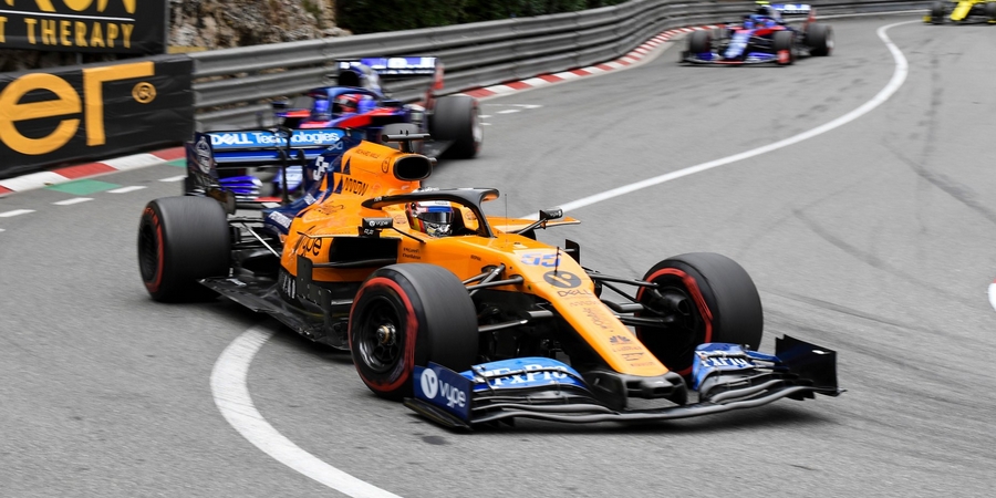 Une-excellente-sixieme-place-pour-Sainz-et-McLaren-Renault-a-Monaco