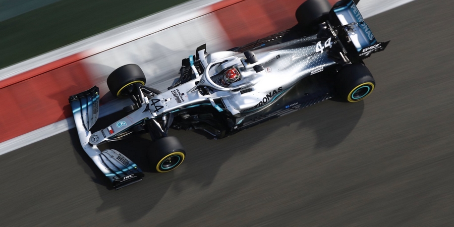 Abu-Dhabi-Course-Lewis-Hamilton-s-impose-une-fin-de-course-difficile-pour-le-clan-Renault