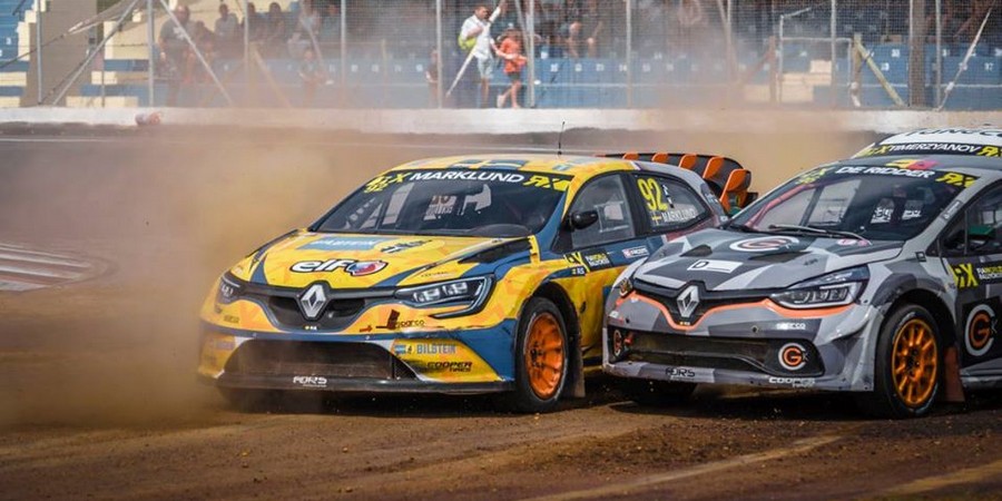 Une-Megane-R-S-RX-et-Anton-Marklund-pour-chercher-le-titre-en-World-RX