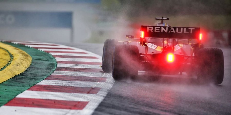 Styrie-Qualif-Lewis-Hamilton-en-pole-Renault-assure-sous-la-pluie