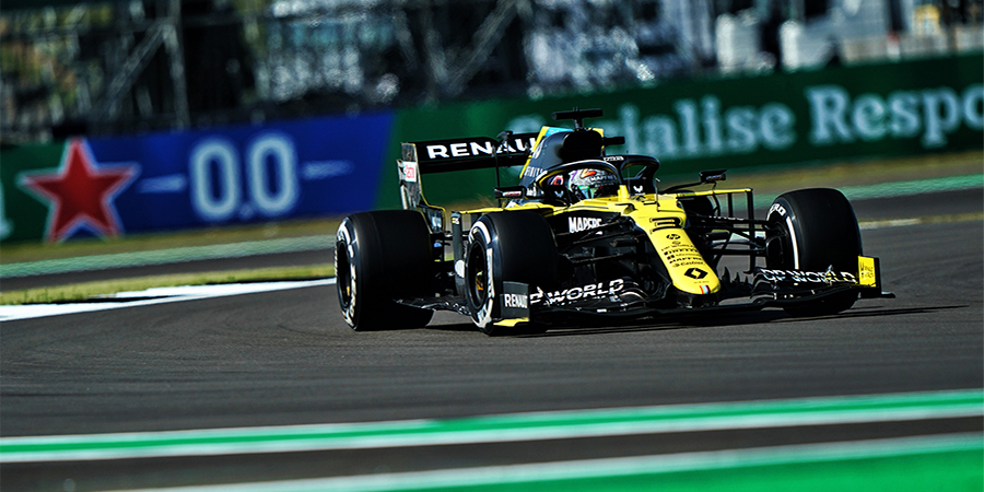 Grande-Bretagne-Course-Hamilton-sur-3-roues-au-pied-du-podium-pour-Renault