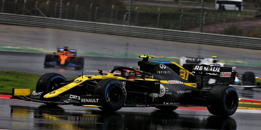 Turquie-Course-Lewis-Hamilton-danse-sous-la-pluie-Renault-se-noie