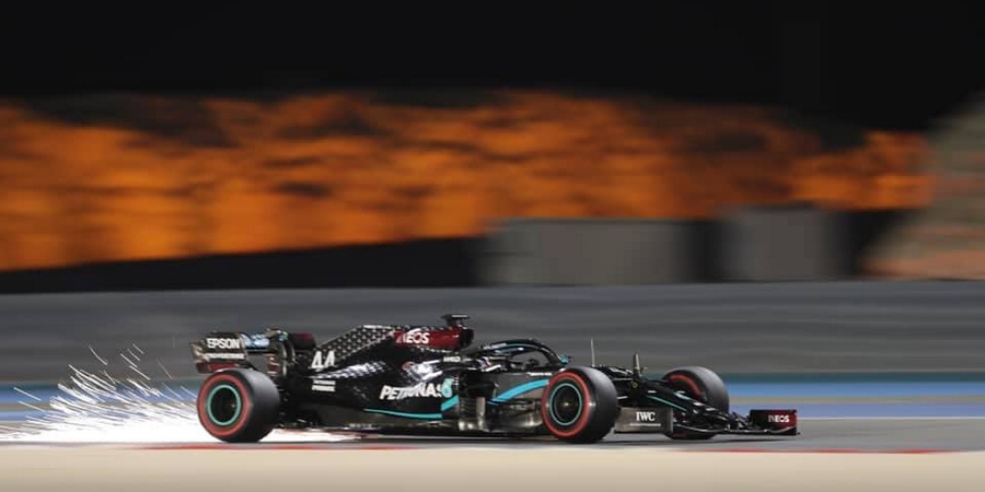 Bahrein-Course-Romain-Grosjean-miracule-Lewis-Hamilton-s-impose