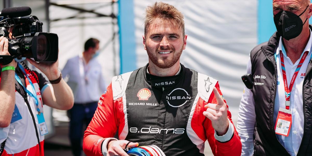 ePrix-de-Puebla-Courses-1-2-du-cauchemar-au-podium-pour-Nissan