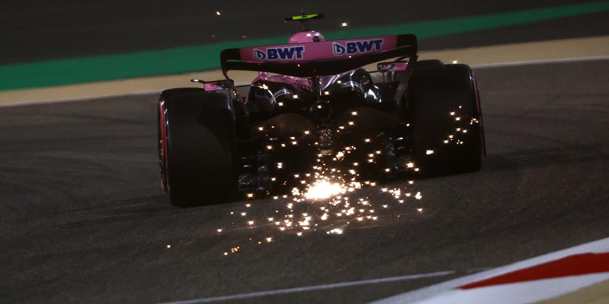 Grand Prix de Bahreïn  Leclerc trahi par son moteur et sonné par