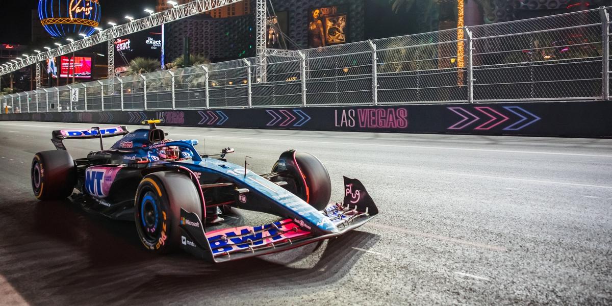 Pierre-Gasly-fait-le-show-a-Vegas-et-offre-une-deuxieme-ligne-a-Alpine-Renault