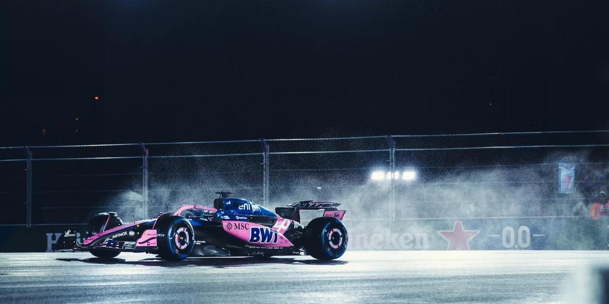 Sous-la-pluie-a-Vegas-Alpine-et-Pierre-Gasly-decrochent-une-Q3