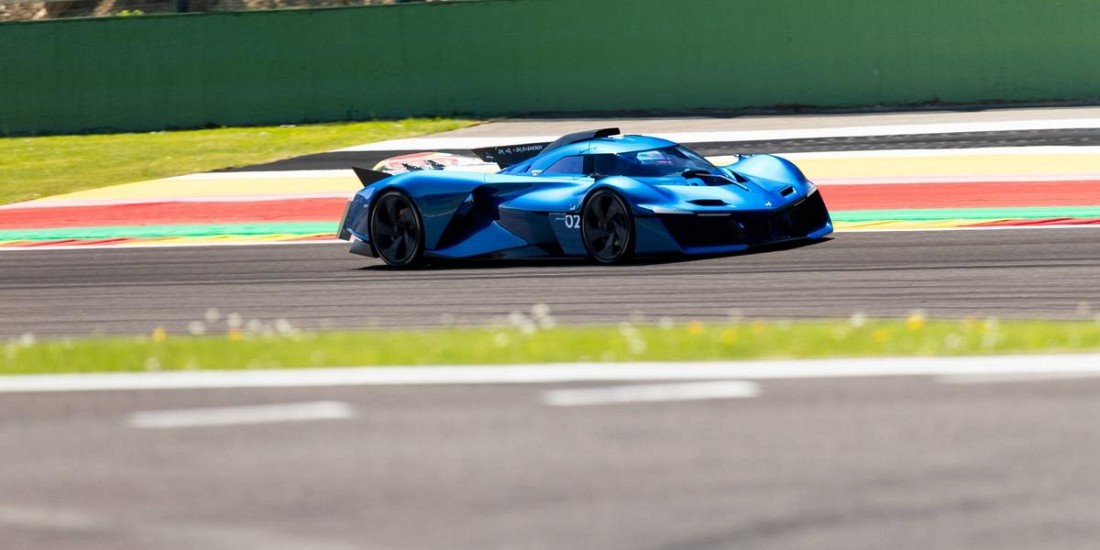 Alpine-Renault-demontre-son-savoir-faire-sur-l-hydrogene-et-sa-vision-du-futur