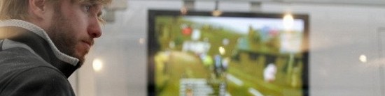 Nick-Heidfeld-rend-visite-au-Renault-F1-Team