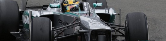 Italie-Libres-1-Lewis-Hamilton-premier-leader