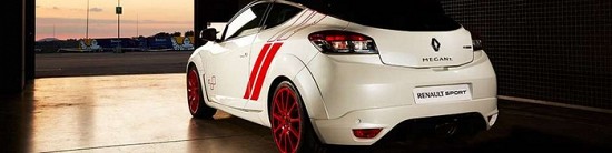 Renault-Sport-et-Daniil-Kvyat-a-l-assaut-de-l-Albert-Park-Challenge
