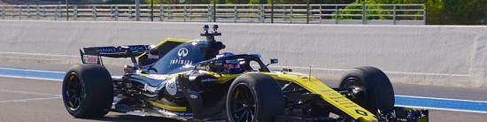 Renault-prepare-2021-avec-Pirelli-et-ses-roues-18-pouces