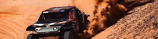 Fortunes-diverses-pour-le-groupe-Renault-en-Rallye-Raid-et-Formule-1