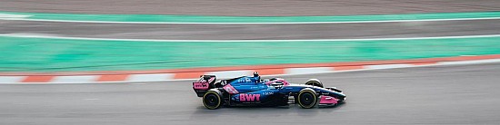 Alpine-continue-d-accumuler-les-tours-avec-sa-nouvelle-A526