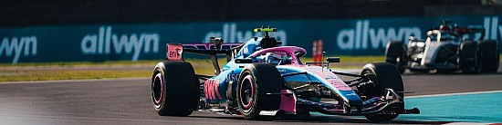 Alpine-rebondit-et-s-rsquo-illustre-aux-qualifications-du-Japon